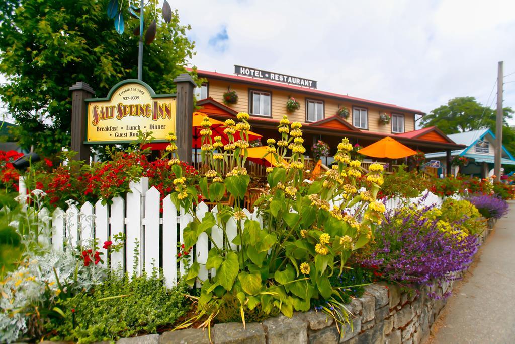 Salt Spring Inn Ganges Ngoại thất bức ảnh